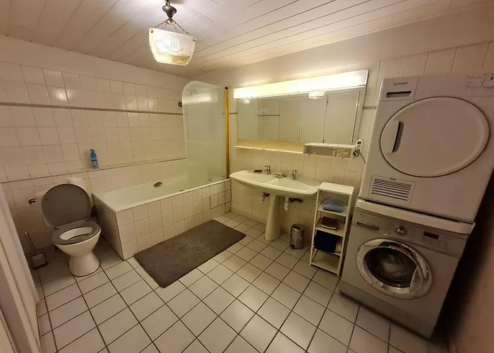 Calme Avec Jardin, Proche Metz - Fr-1-584-340 *